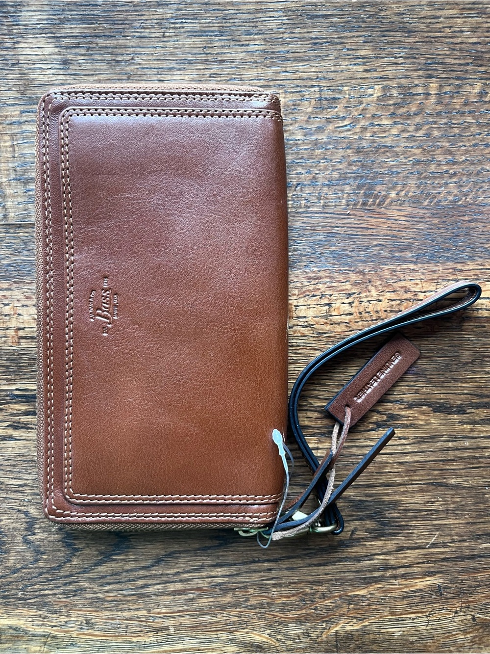 Bass Brown Leather Zip Wallet Wristlet